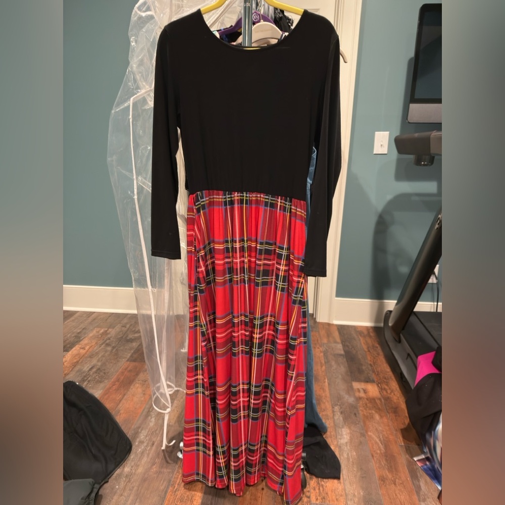 Amazon Black and Red Plaid Maxi Dress